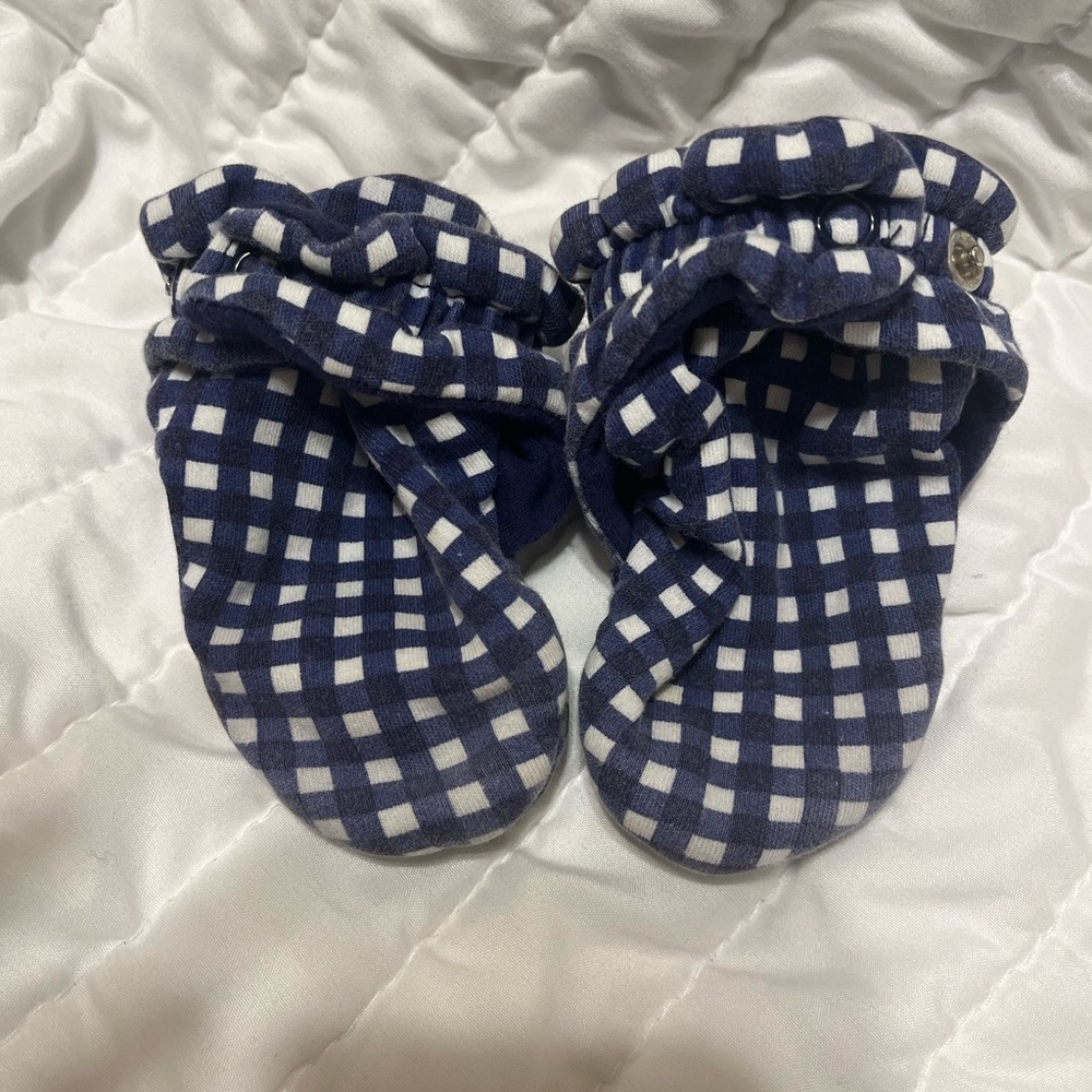 Zutano booties with grippers, size 12 months